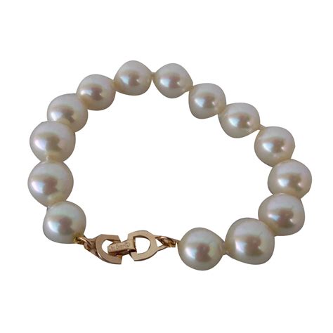 bracelet dior perle blanche